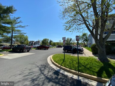 8613 Village Way, Alexandria, VA 22309 - photo 5