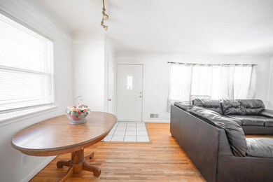 1437 Mechanic Ave, Saint Paul, MN 55106 - photo 3