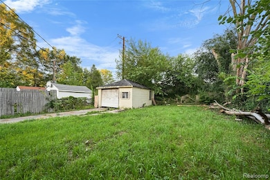 11042 Peerless St, Detroit, MI 48224 - photo 6