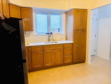 134 Woodbine Ave unit 2, Staten Island, NY 10314 - photo 3