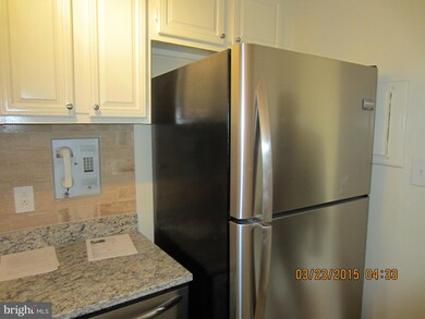 The Newport unit 1004, Washington, DC 20036 - photo 3
