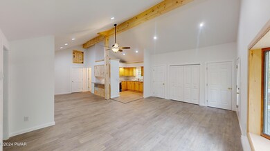 169 Hilltop Dr, Dingmans Ferry, PA 18328 - photo 4