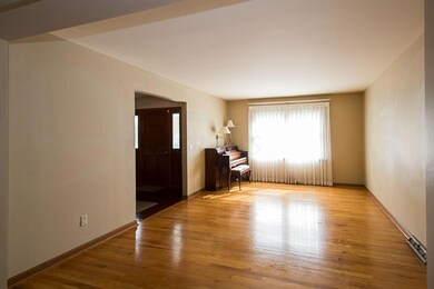 Hall014