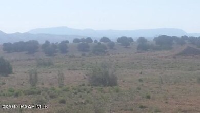 22511 N Post Rd, Paulden, AZ 86334 - photo 3