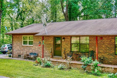 69 Mountain St, Marion, NC 28752 - photo 5