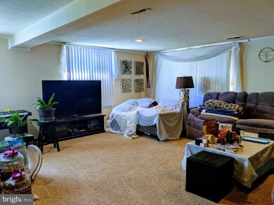 405 Sussex Blvd, Broomall, PA 19008 - photo 4