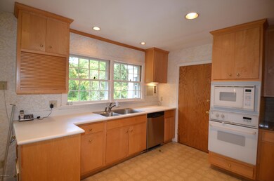 80 Bedford Rd, Greenwich, CT 06831 - photo 7