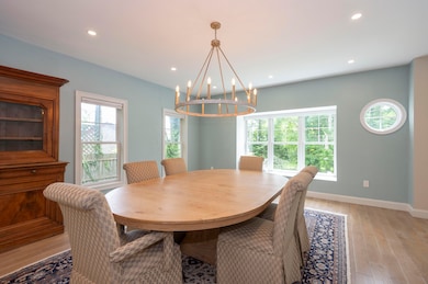 4 Leslie St, Falmouth, MA 2543 - photo 7