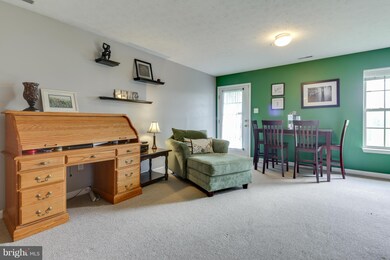 207 Toddson Ln, Owings Mills, MD 21117 - photo 4