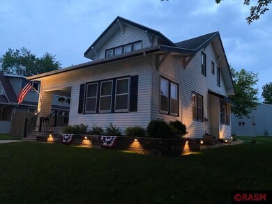 1010 N Minnesota St, New Ulm, MN 56073 - photo 2