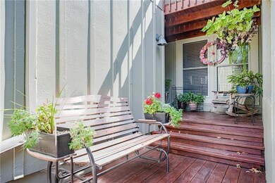 8221 Halsey St, Lenexa, KS 66215 - photo 3