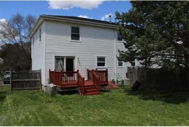 30 Indian Meadow Dr unit B, Taunton, MA 02780 - photo 2