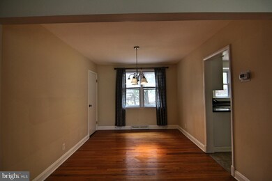 4 Roundridge Rd, Lutherville Timonium, MD 21093 - photo 5