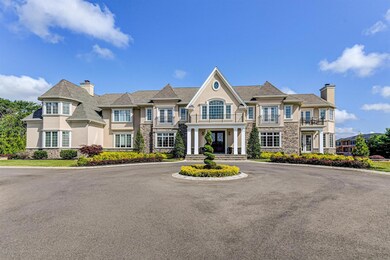 12 Hambletonian Dr, Colts Neck, NJ 07722 - photo 3