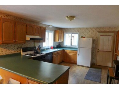 466 Wilsons Crossing Rd, Auburn, NH 03032 - photo 5