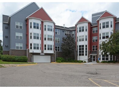 720 3rd Ave NE No 122 001