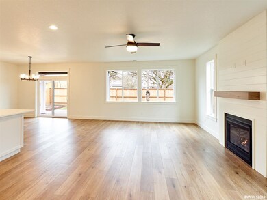 2569 N Lydia Loop, Hubbard, OR 97032 - photo 3