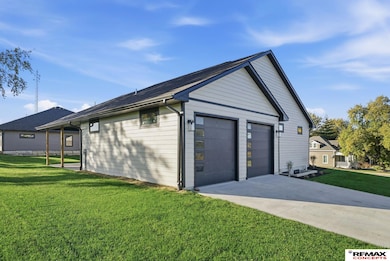 702 Spring St, Adams, NE 68301 - photo 3