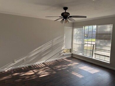 6014 Lattimer Dr, Houston, TX 77035 - photo 2