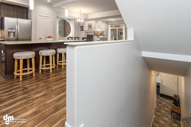 20-Front Entry_SOPH6417