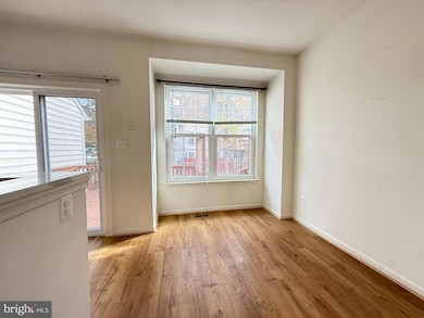 12885 Titania Way, Woodbridge, VA 22192 - photo 6