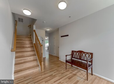 648 Burr Oak Ct, Prince Frederick, MD 20678 - photo 2