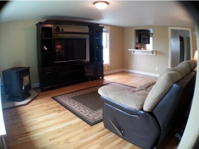 11 Whitten St, Allenstown, NH 03275 - photo 7