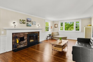 60 Thackeray Rd, Wellesley Hills, MA 02481 - photo 7