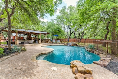 3009 Bald Eagle Ct, Fort Worth, TX 76135 - photo 2