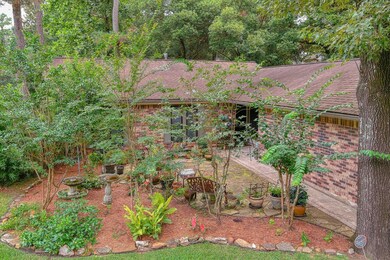 15 S High Oaks Cir, Spring, TX 77380 - photo 2