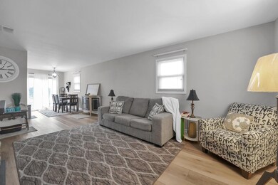 5-web-or-mls-4762-merrifield-pl