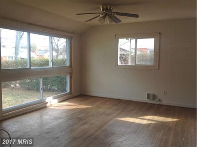 12806 Valleywood Dr, Silver Spring, MD 20906 - photo 2