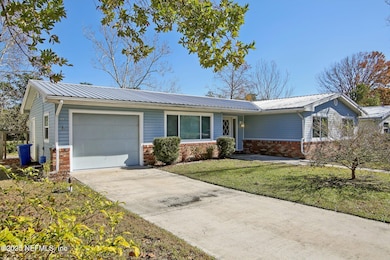 2-web-or-mls-Lily Rd-002