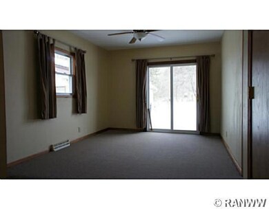 3318 Locust Ln, Eau Claire, WI 54703 - photo 6