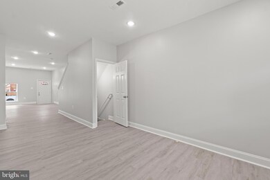 809 N Lakewood Ave, Baltimore, MD 21205 - photo 2