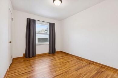 2069 Sherwood Ave, Saint Paul, MN 55119 - photo 7