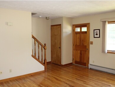 12 Howard Estate, Saint Albans, VT 05478 - photo 2