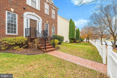 12344 Cherry Branch Dr, Clarksburg, MD 20871 - photo 2