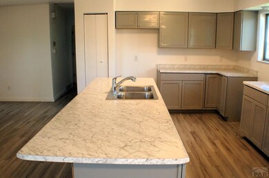 33 Regency Blvd, Pueblo, CO 81005 - photo 4