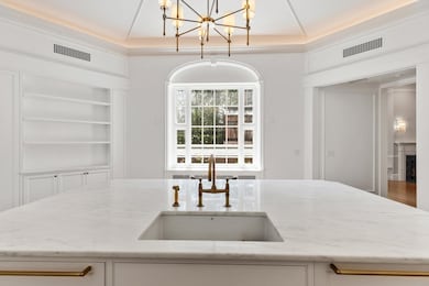 20 Chestnut St unit 1, Boston, MA 02108 - photo 5