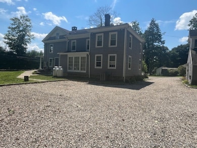 487 Danbury Rd, Wilton, CT 06897 - photo 3