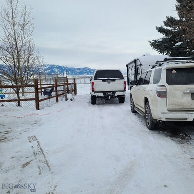 Gravel Driveway with off-street parking for RV