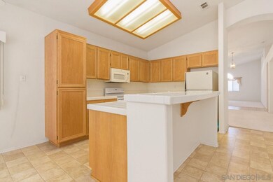 8837 Tobira Dr, Escondido, CA 92026 - photo 7