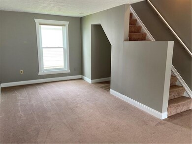 136 3rd St, Tipton, IN 46072 - photo 5