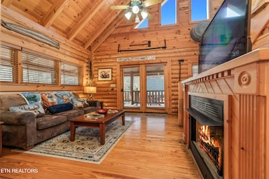 3124 Smoky Ridge Feature 1