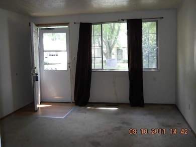 2150 Hampstead Dr, Columbus, OH 43229 - photo 3