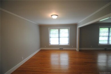 210 Valley Stream Rd, Statesville, NC 28677 - photo 7