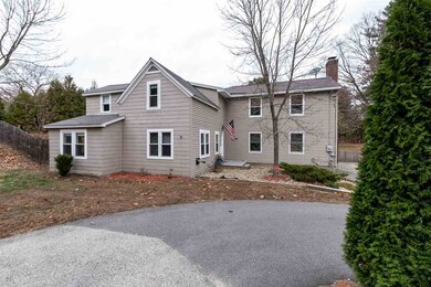 82 Tinker Rd, MerriMacK, NH 03054 - photo 2