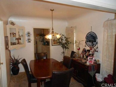 Separate dining room