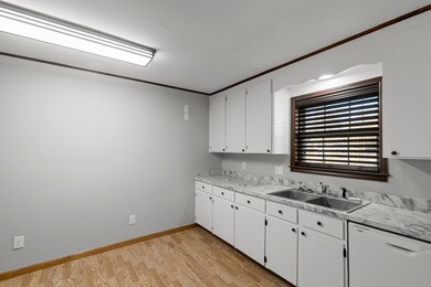 2210 Glen Haven Dr, Dothan, AL 36301 - photo 5